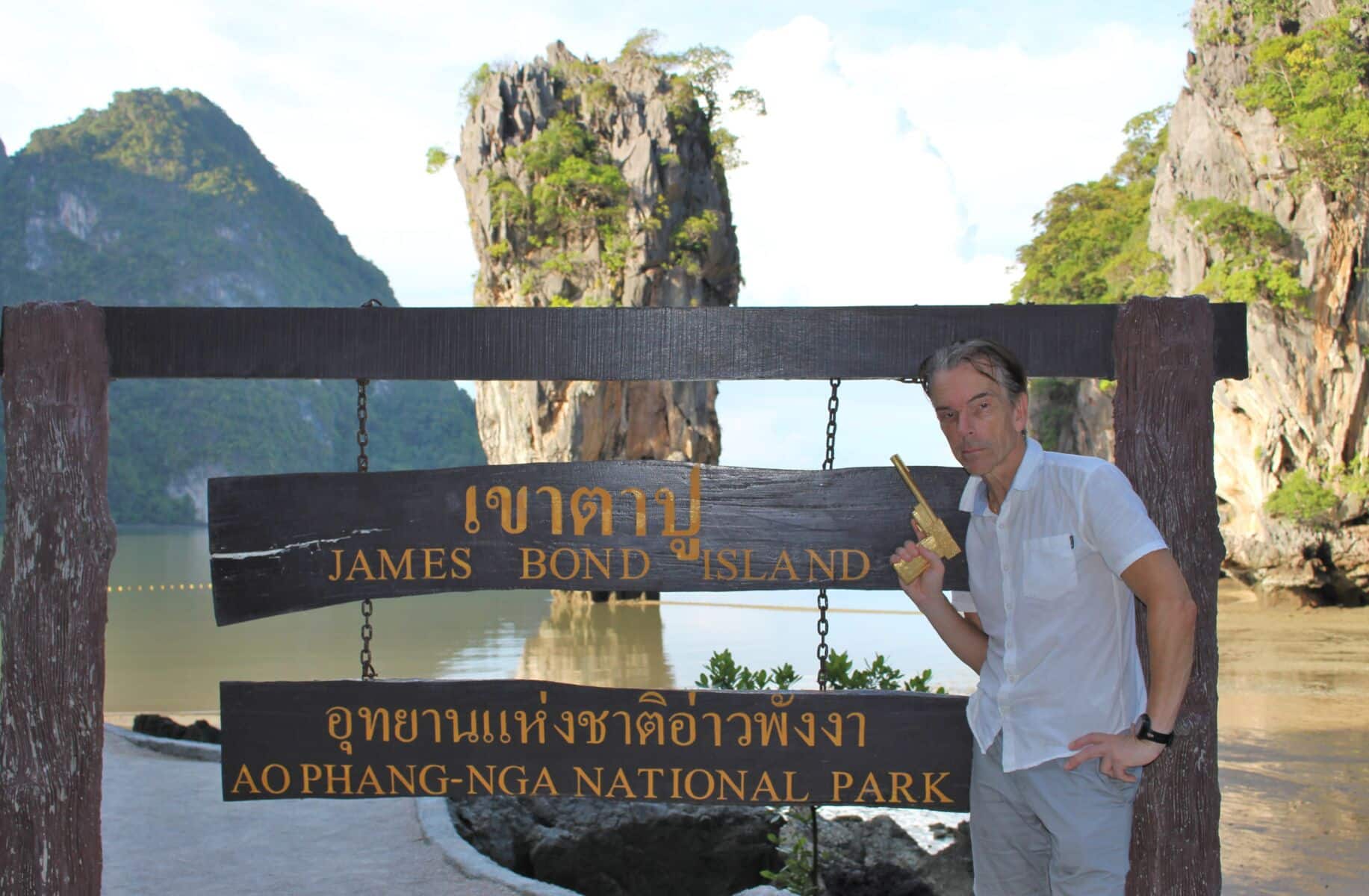 Phang Nga James Bond museum shuts after one day, wastes 40m baht | News by Thaiger