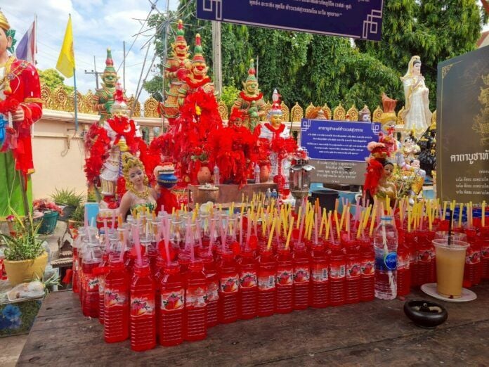 Nakhon Ratchasima temple’s ‘miracle Buddha’ sparks lottery frenzy | News by Thaiger