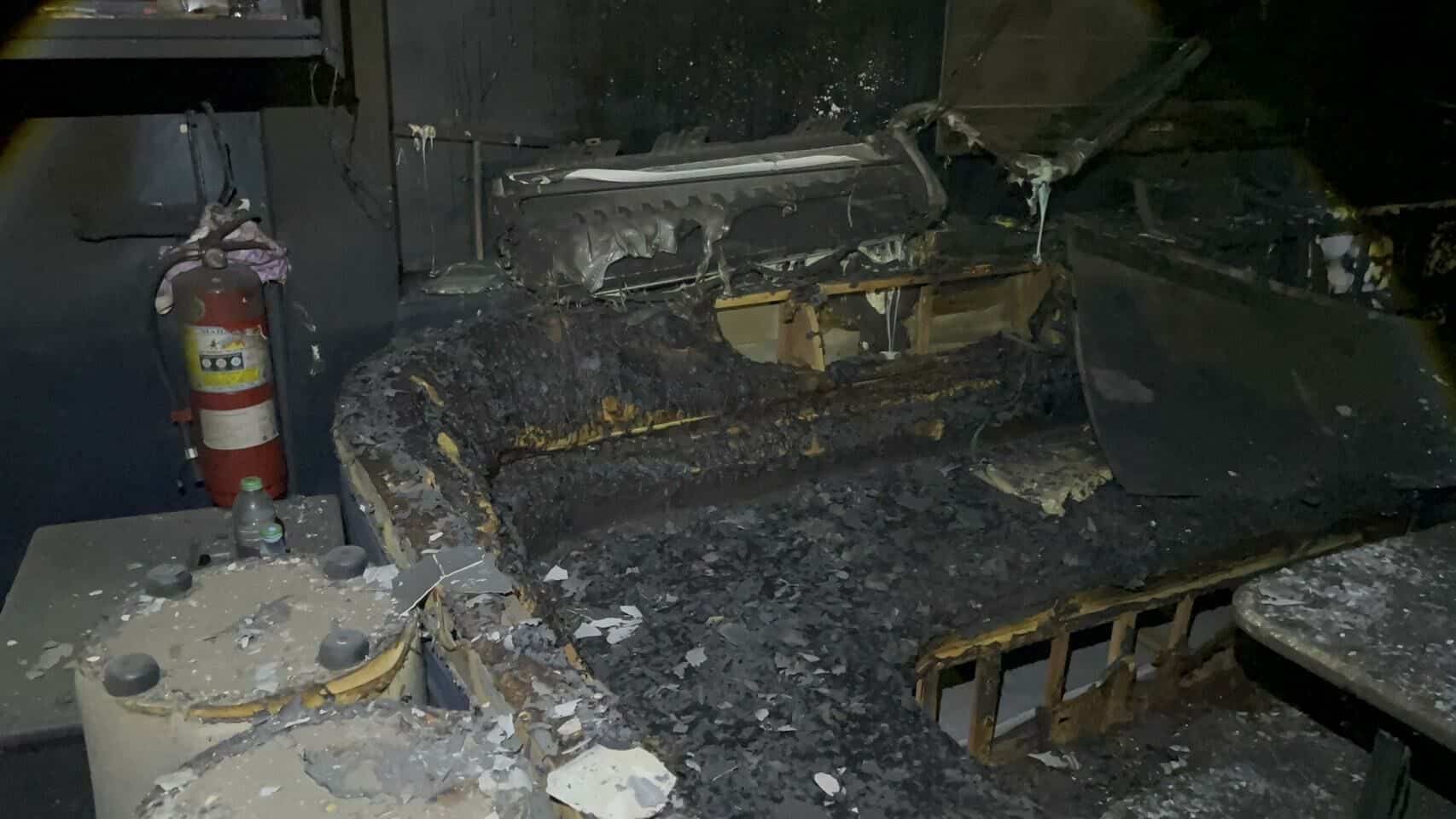 Cat-astrophe in Pattaya: Faulty bug zapper blamed as fire guts bar | News by Thaiger