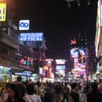 Bloodied man staggers from Pattaya alley after savage attack | Thaiger