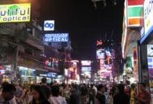 Bloodied man staggers from Pattaya alley after savage attack