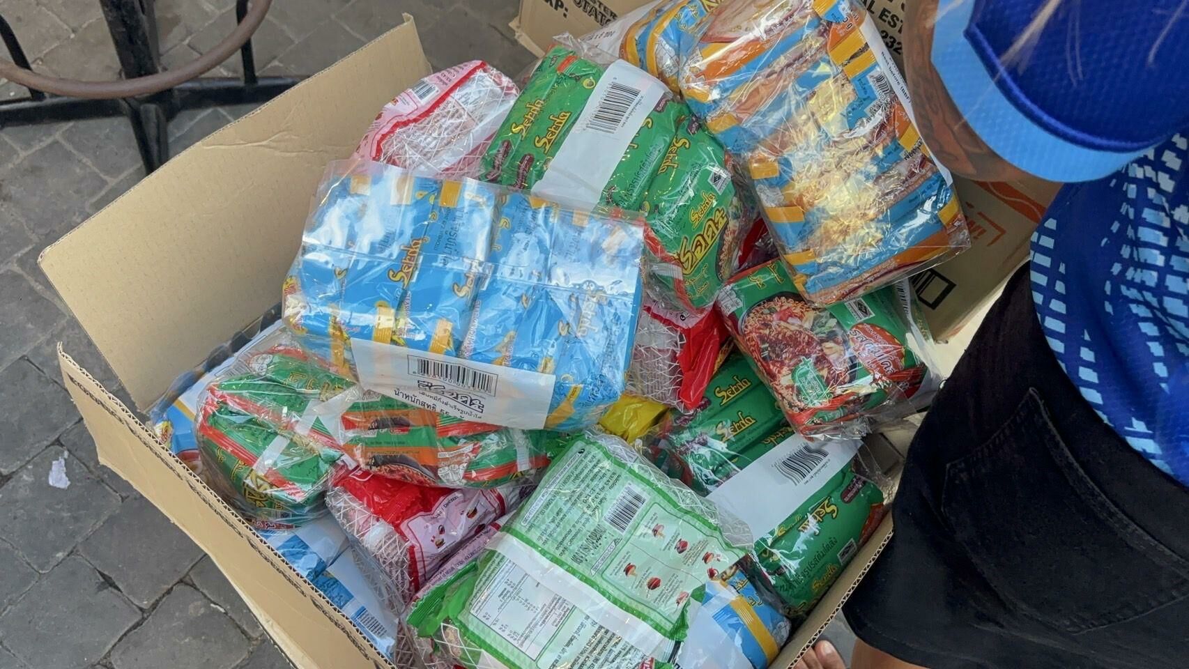 Pattaya bar workers fed as tourist drought bites hard | News by Thaiger
