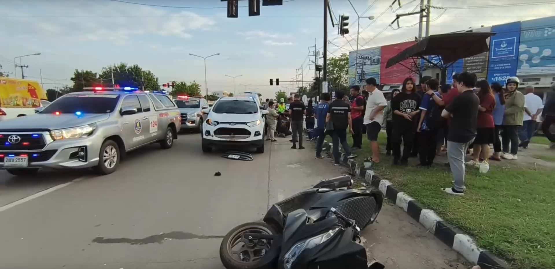 Udon Thani crash claims life of young student | News by Thaiger