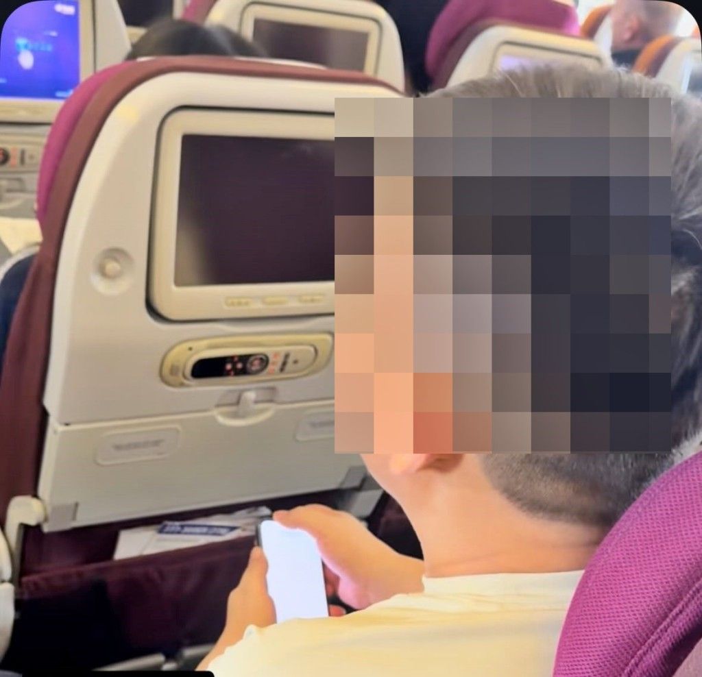 Thailand–Hong Kong flight ‘rat pack’ busted in mid-air bag theft | News by Thaiger