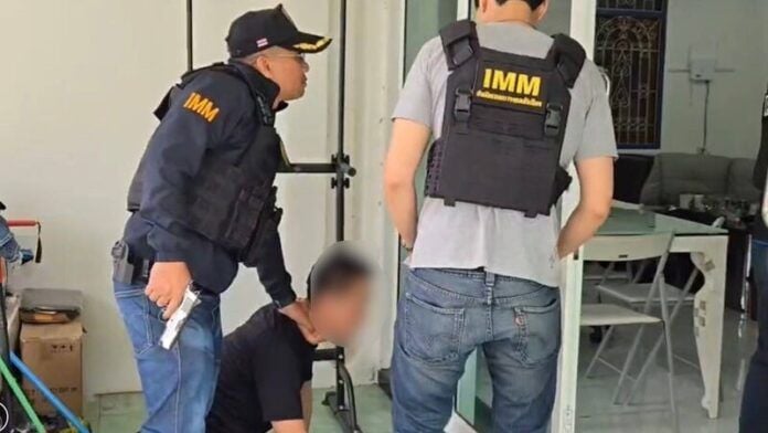 Bangkok police smash Chinese hacker credit card gang | News by Thaiger