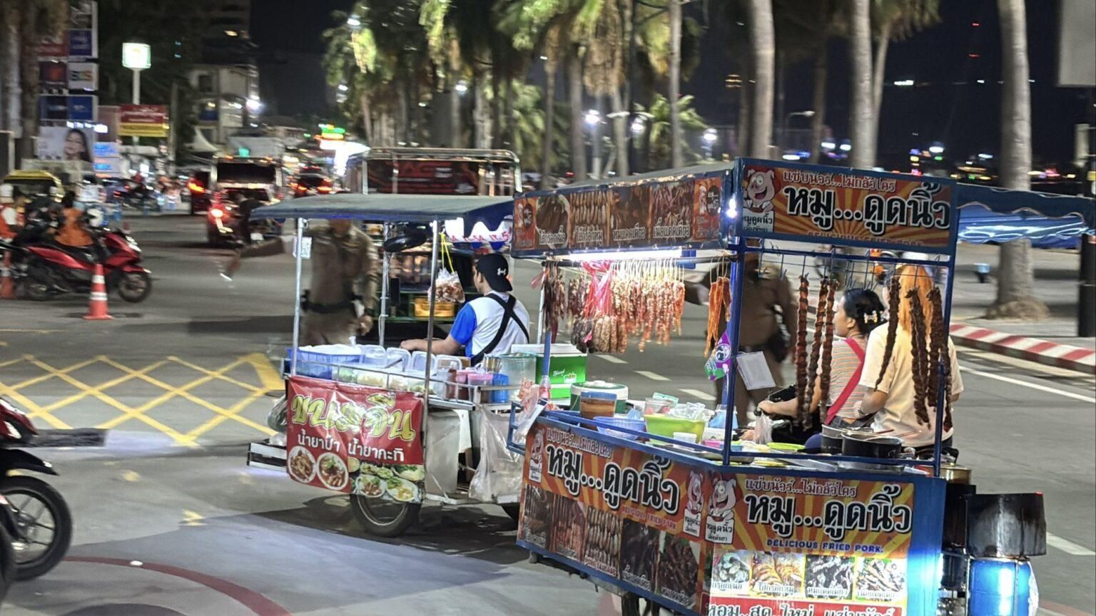 Pattaya police crack down on illegal sidecar vendors | News by Thaiger