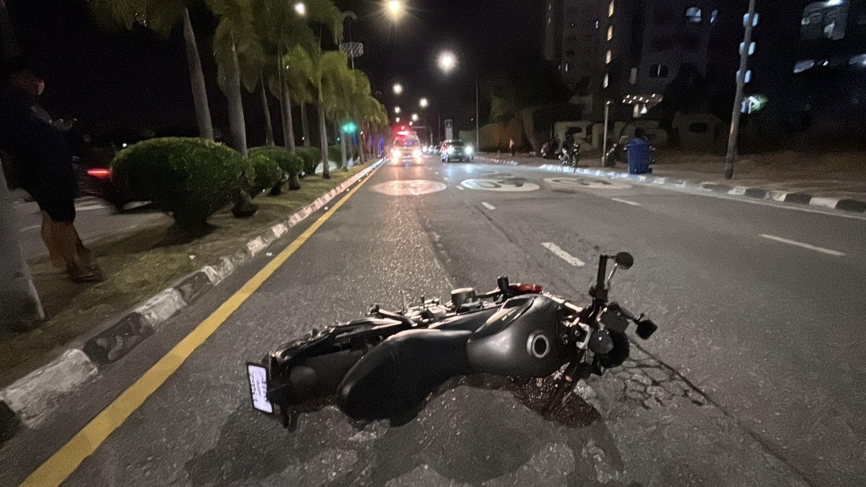 Tourist thrown into palm tree in Pattaya bike crash | News by Thaiger