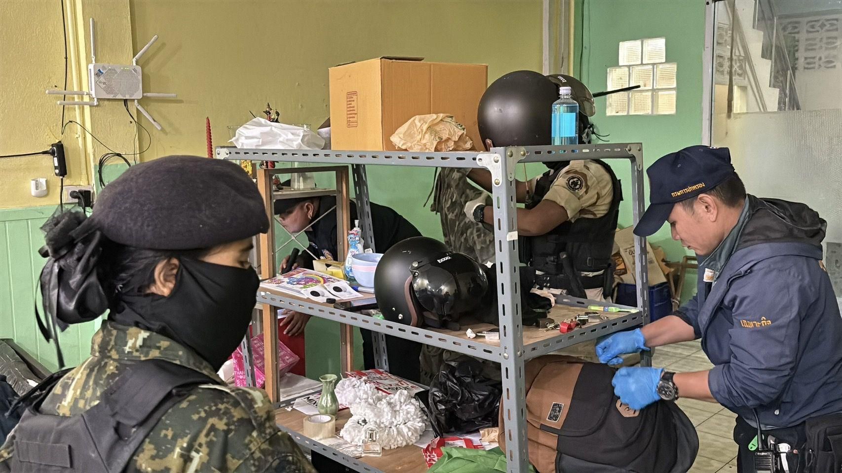 Cops bust Pattaya kratom shop in drug den raid | News by Thaiger