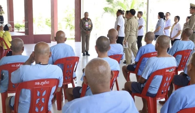 Phuket inmates trained to save lives behind bars | News by Thaiger