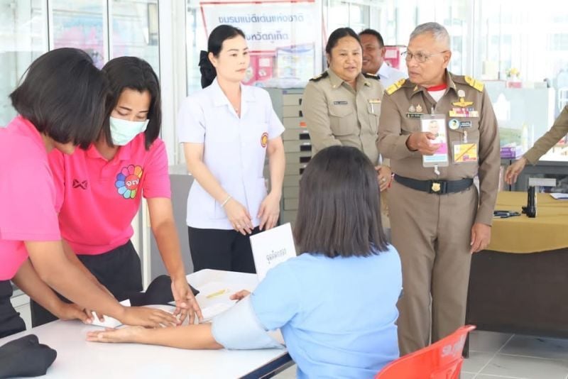 Phuket inmates trained to save lives behind bars | News by Thaiger