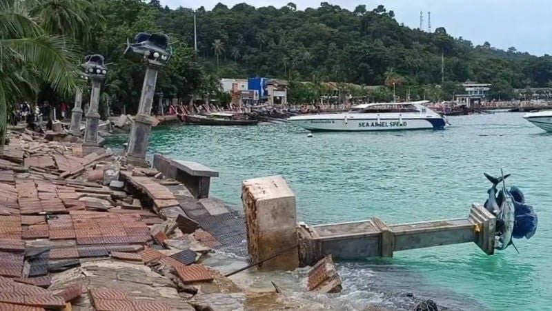 Southern Thailand’s Phi Phi boardwalk faces repair delays | News by Thaiger