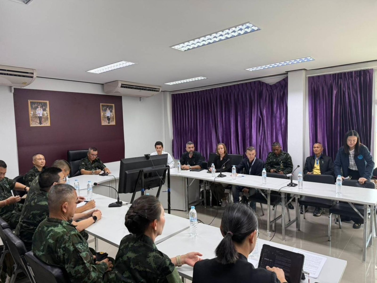 Thailand pushes 8-point peace plan in border talks | News by Thaiger