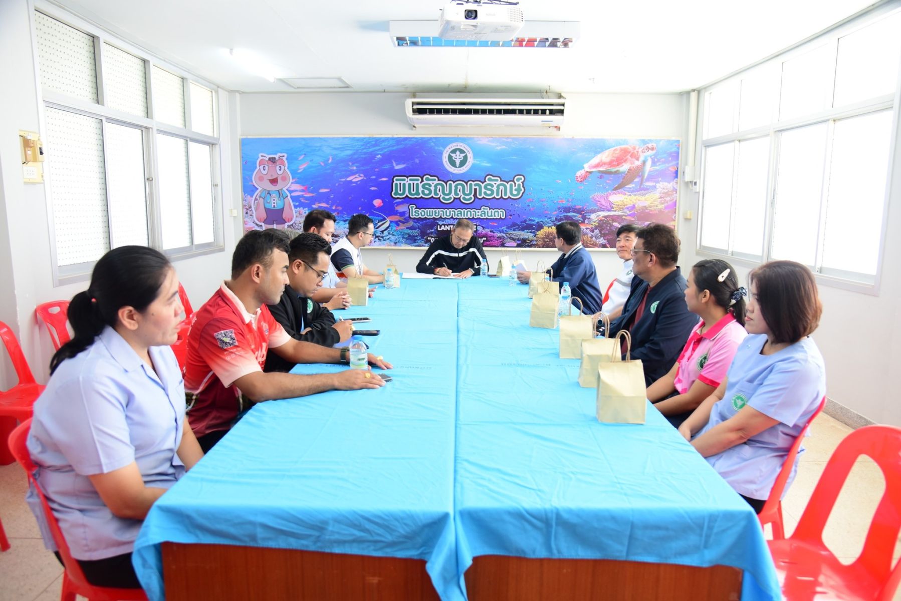 Thai hospitals probed over fake migrant health certificates | News by Thaiger