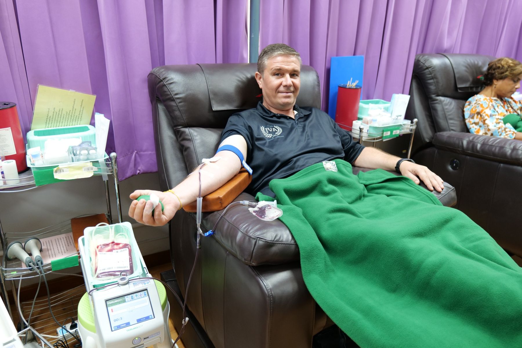 Phuket expats unite for life-saving blood donation drive | News by Thaiger