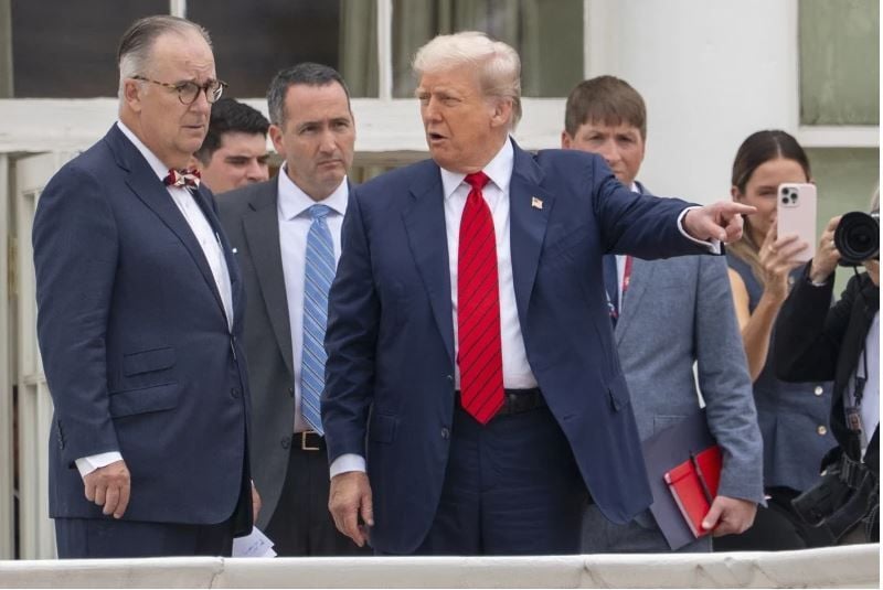 Trump teases new tariffs on drugs and chips | News by Thaiger