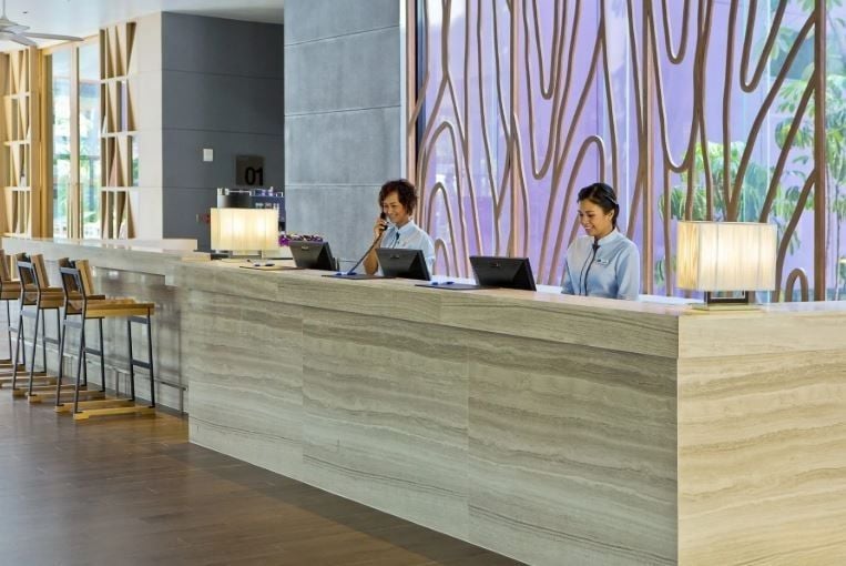 Thai hotel group sues over 400 baht wage hike challenge | News by Thaiger