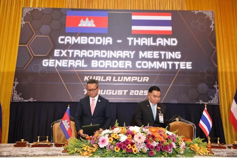 Thailand and Cambodia strike border truce in Malaysia | News by Thaiger