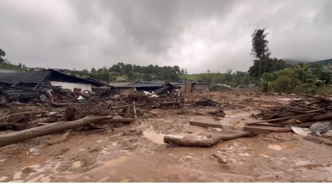 Deadly landslide strikes Chiang Mai village, 4 killed | News by Thaiger