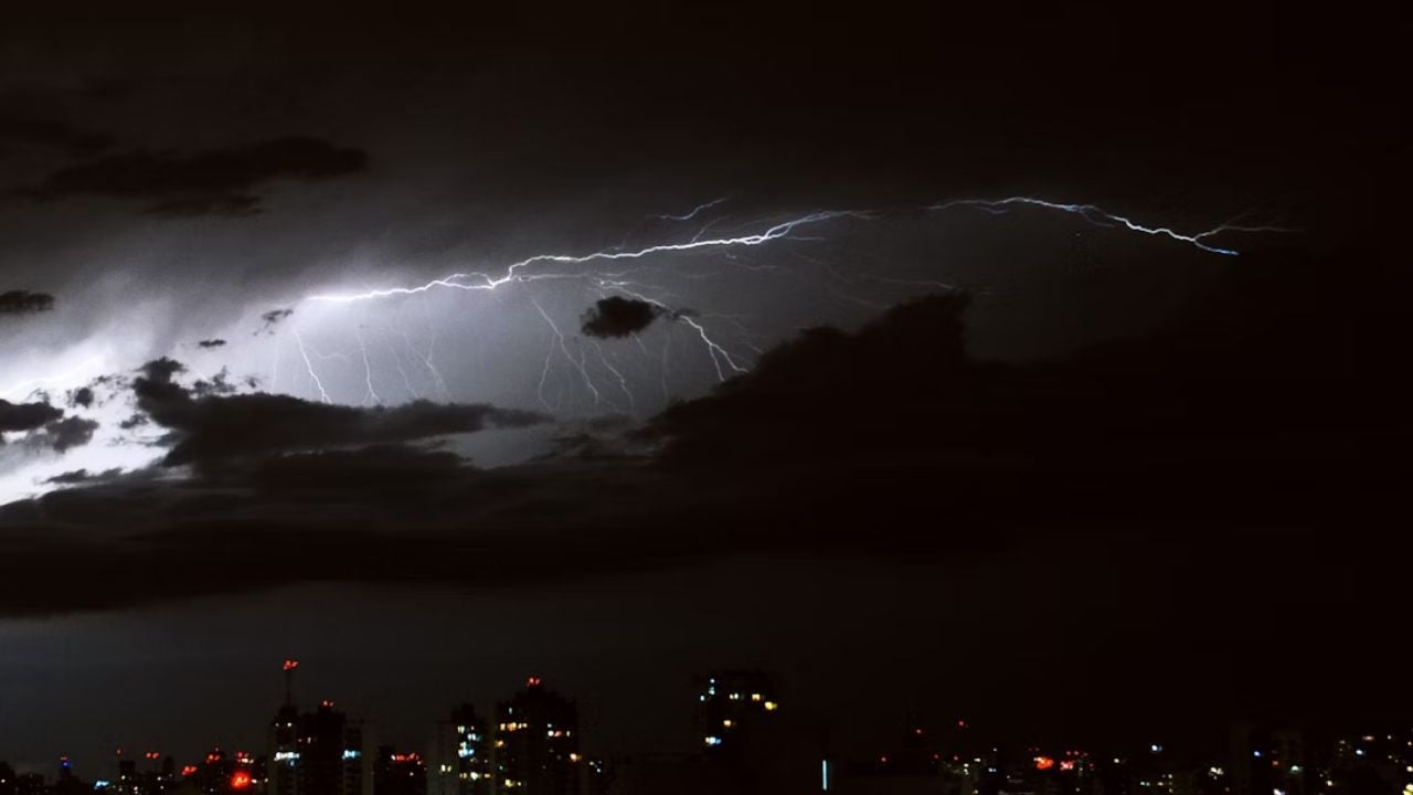 Thailand braces for heavy rain as Typhoon Kajiki approaches | Thaiger