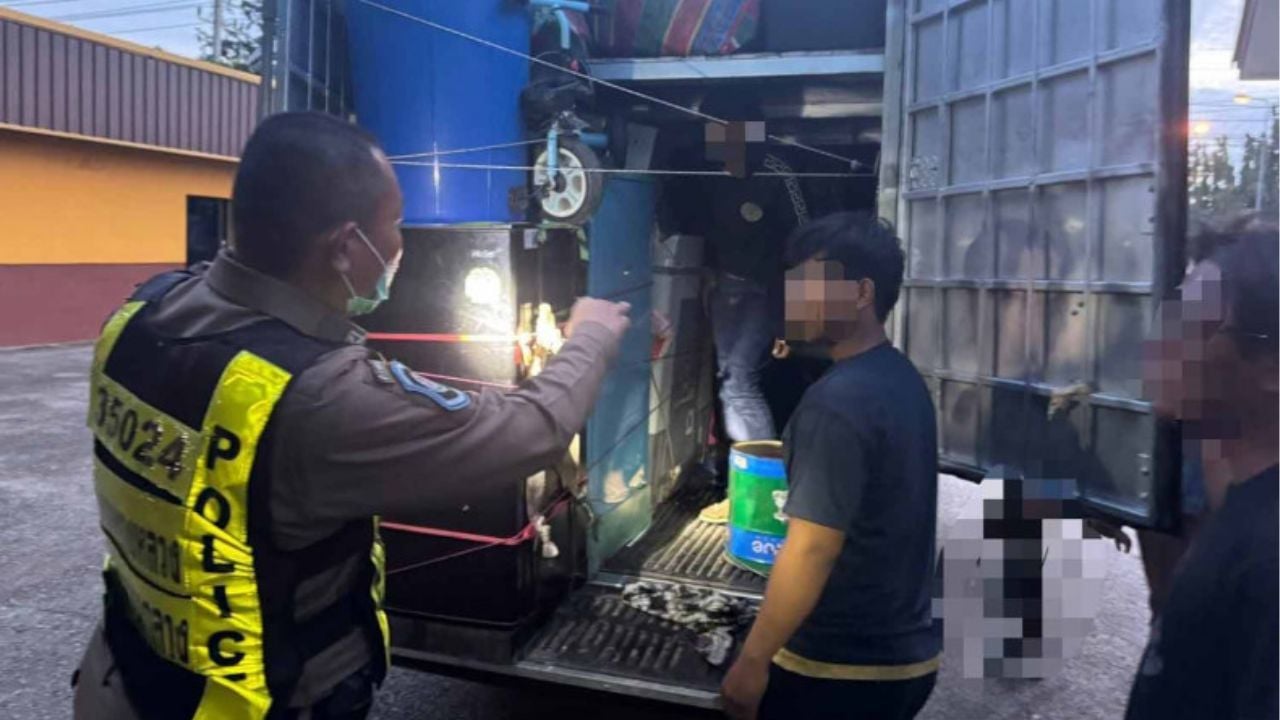 Thai driver caught smuggling Cambodians near border for 1,500 baht | Thaiger