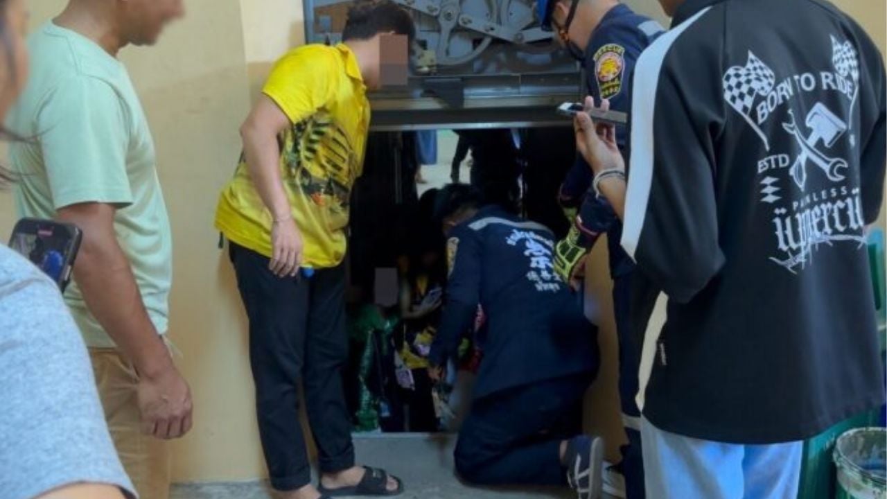 Pregnant student among four trapped in faulty lift at Thai college | Thaiger
