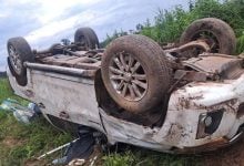 Pick-up truck overturns in Chachoengsao rain, one fatality reported | Thaiger
