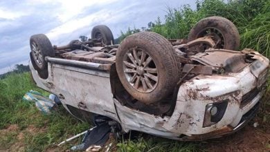Pickup truck overturns in Chachoengsao rain, one fatality reported | Thaiger