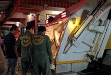 Pathum Thani garbage collector finds baby in rubbish bag | Thaiger
