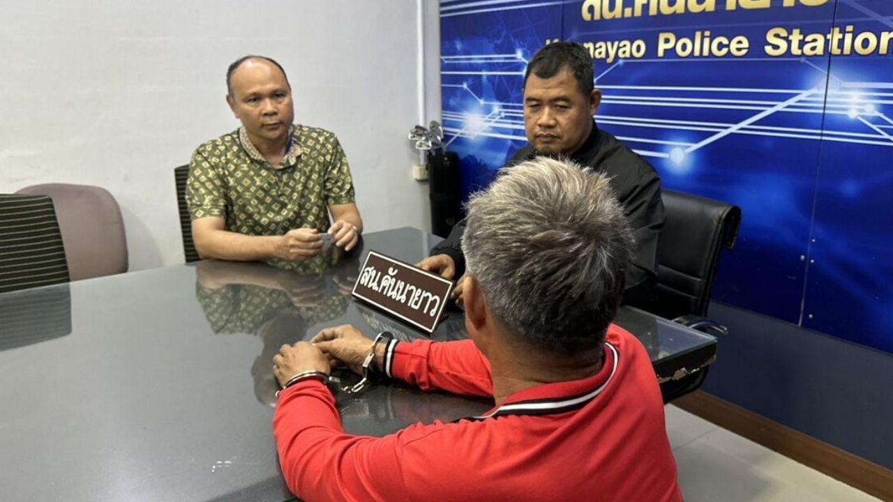 Man steals lottery tickets worth over 27,200 baht in Bangkok | Thaiger