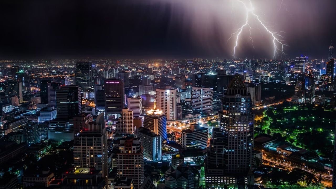 Tropical storm Kajiki brings heavy rain and strong winds to Thailand | Thaiger