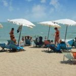 Phetchaburi considers alcohol sales on Buddhist days to boost tourism | Thaiger