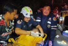 Laotian man survives horrific motorcycle accident in Chachoengsao | Thaiger