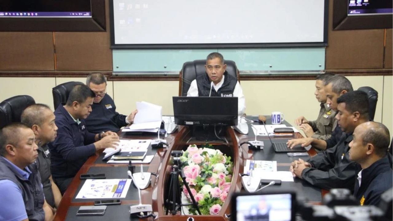 Bangkok police arrest gang linked to call centre fraud | Thaiger