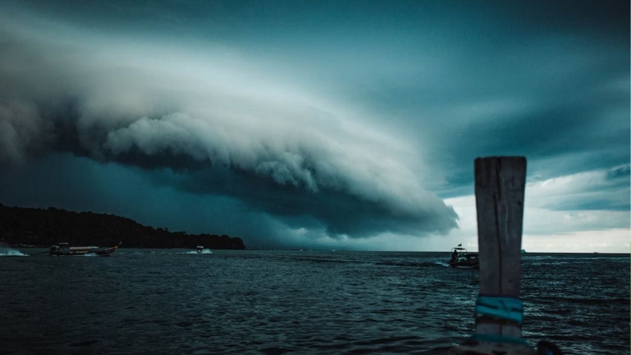 Thailand weather alert: 30 provinces warned of severe thunderstorms | Thaiger
