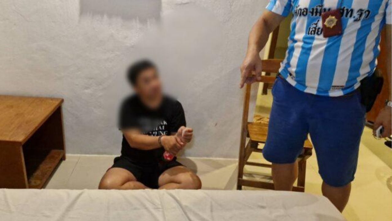 Raids in Jomtien’s Soi 2 lead to drug arrests | Thaiger