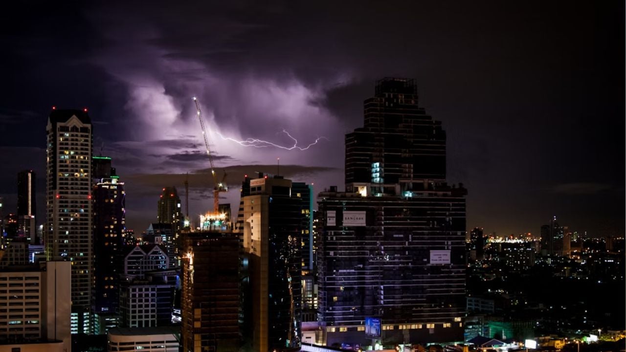 Heavy rainfall and high sea waves expected in Thailand | Thaiger