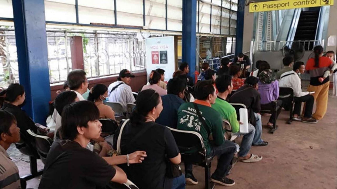 Thailand recruits 10,000 Sri Lankan workers to tackle labour shortages | Thaiger