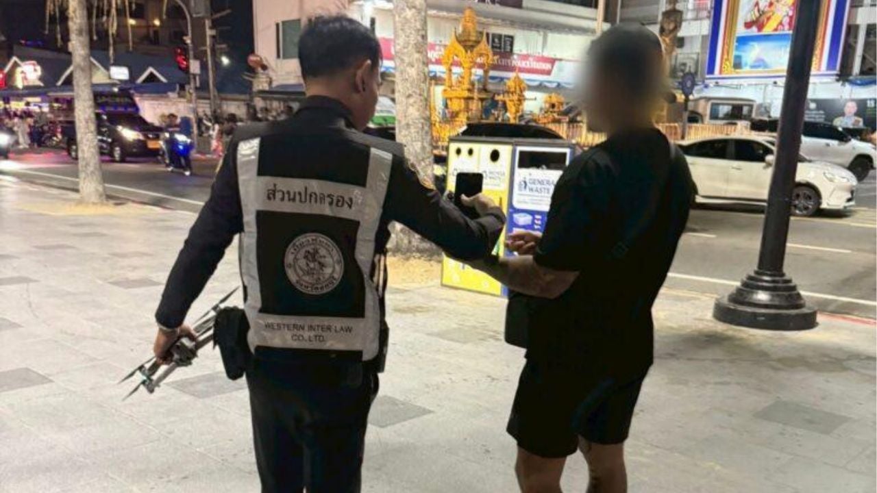 Swedish tourist arrested for flying drone over Pattaya Beach | Thaiger
