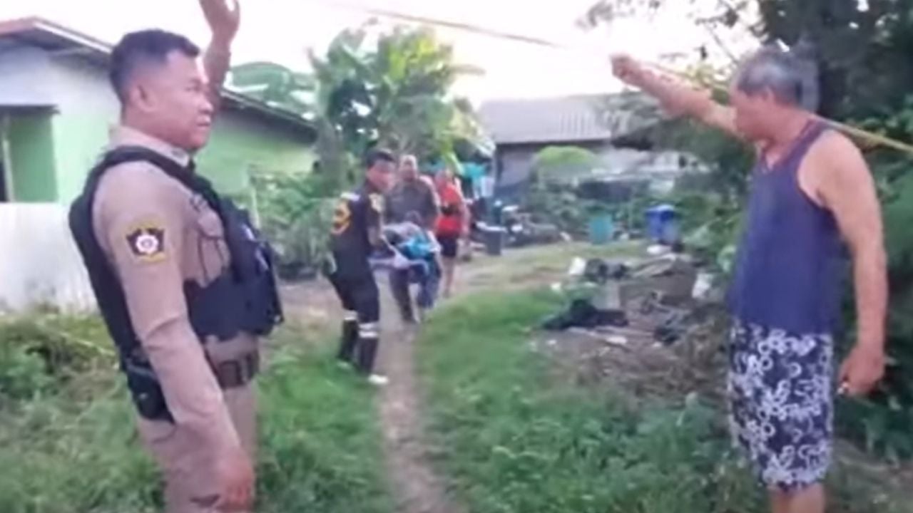 Thai man lost leg while disassembling grenade in Lop Buri home