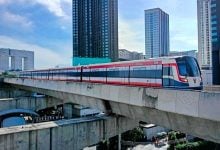 Bangkok BTS trains wrapped in Thai flag as tribute to border soldiers | Thaiger