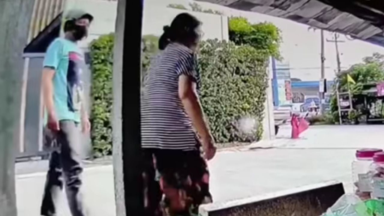 Failed thief gets 100 baht from victim
