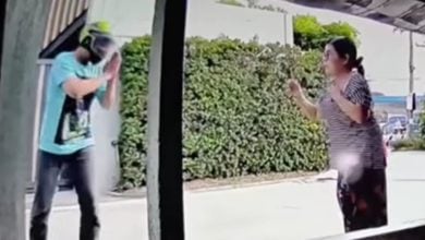 Thai thief fails necklace snatching but gets 100 baht from kind victim | Thaiger