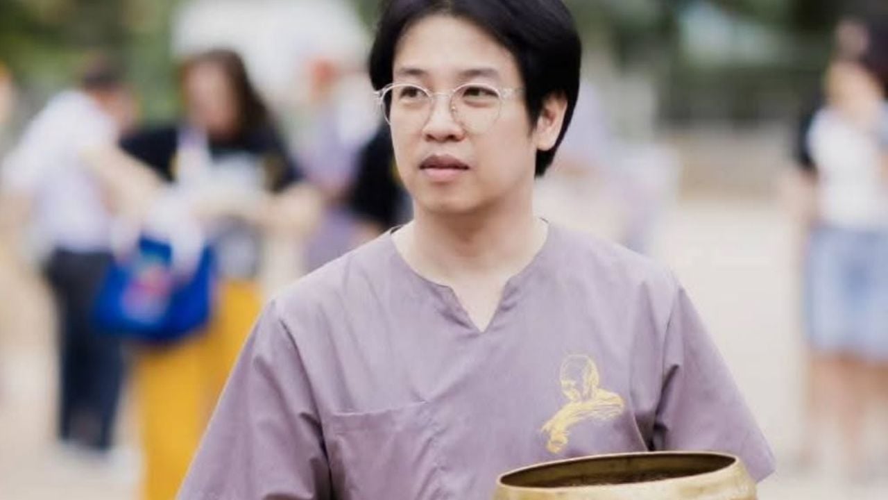Thai spiritual medium denies embezzling donations for AIDS patients | Thaiger