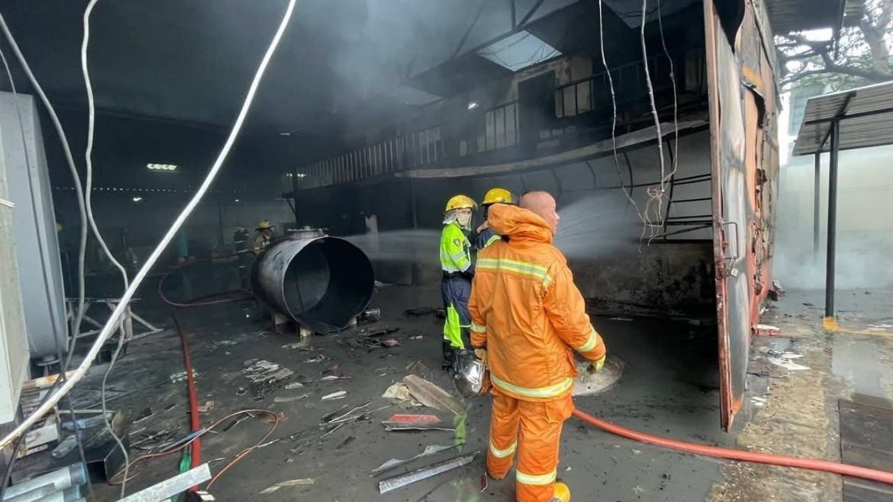 Thai worker loses life in explosion at oil tank factory in Kanchanaburi | Thaiger