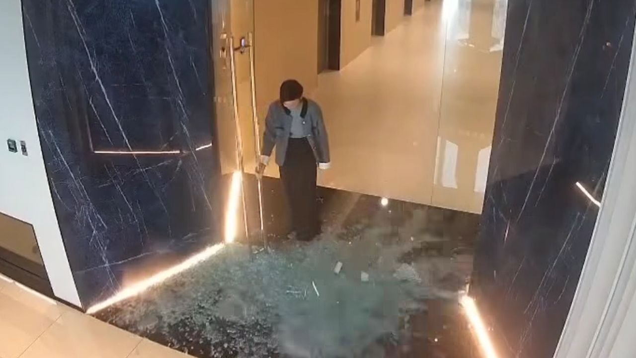 Daughter seeks accountability after mother injured by shattered glass door | Thaiger