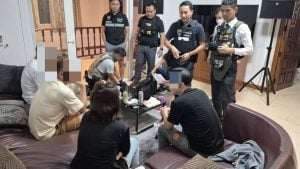3 Chinese and 2 Laotian arrested for livestreaming sex from Pattaya pool villa | Thaiger