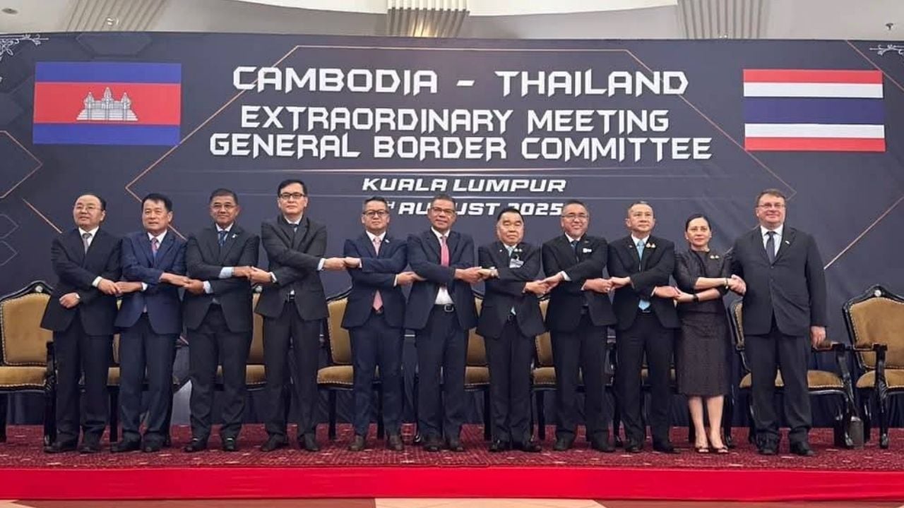 landmine clearance and call centre scam crackdown denied by Cambodia