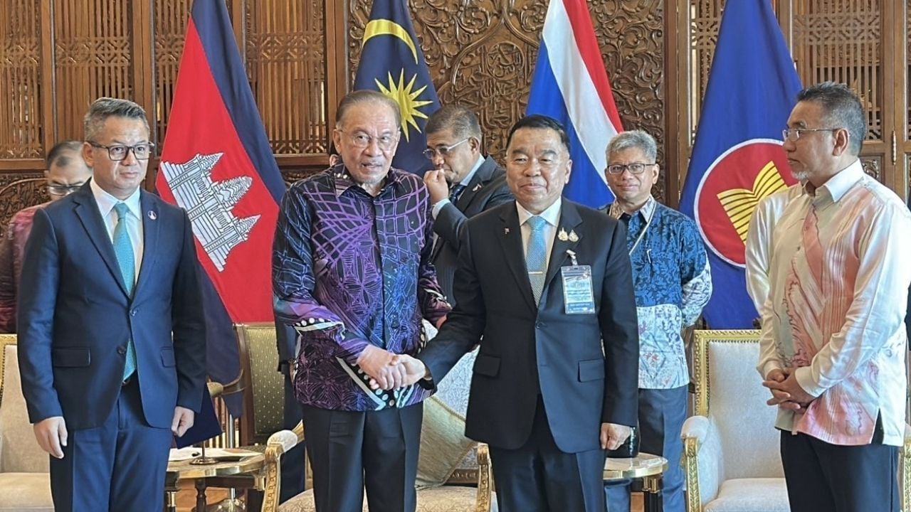 Cambodia delays Thailand’s call for landmine clearance and scam crackdown | Thaiger