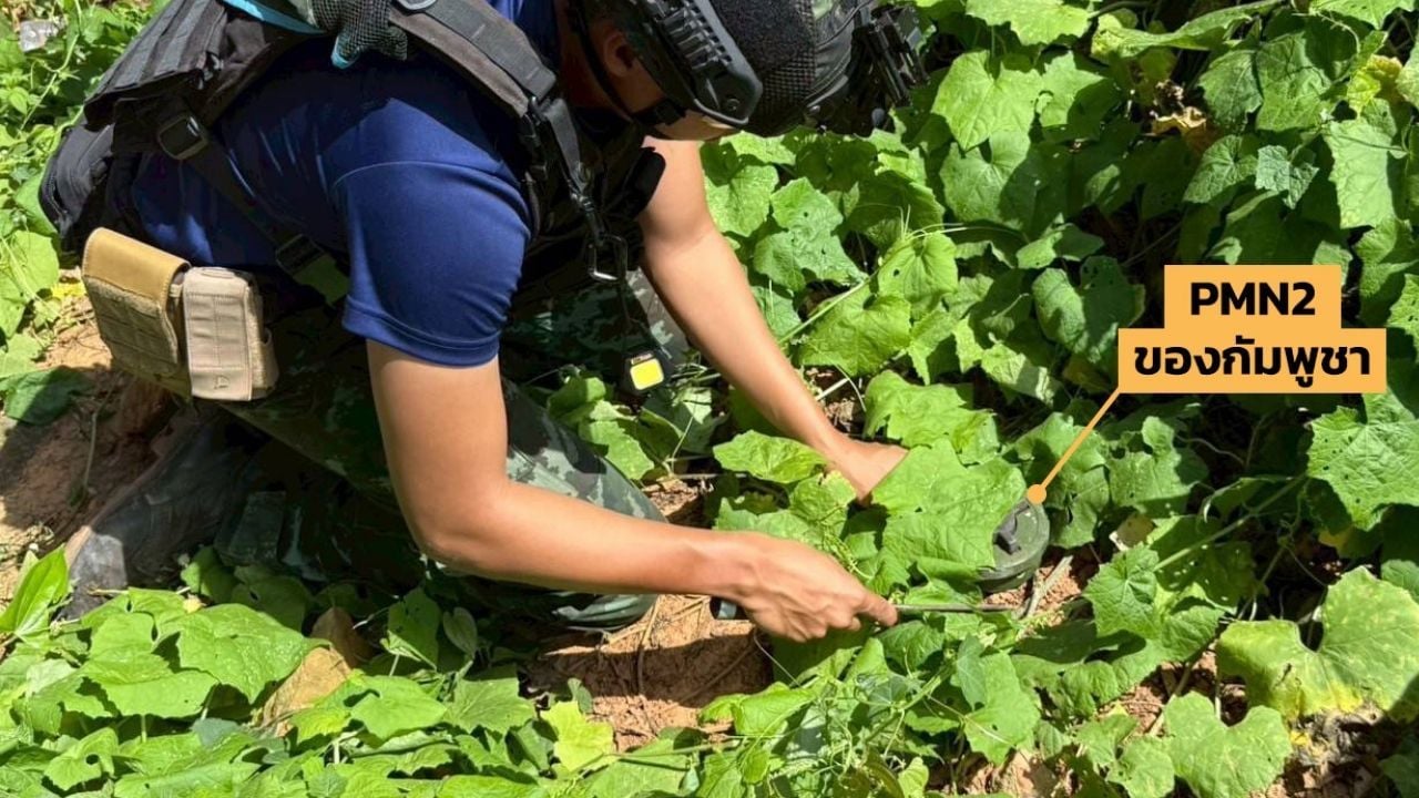 Thai army says Cambodia misuus landmine clearance funds amid fresh blast | Thaiger
