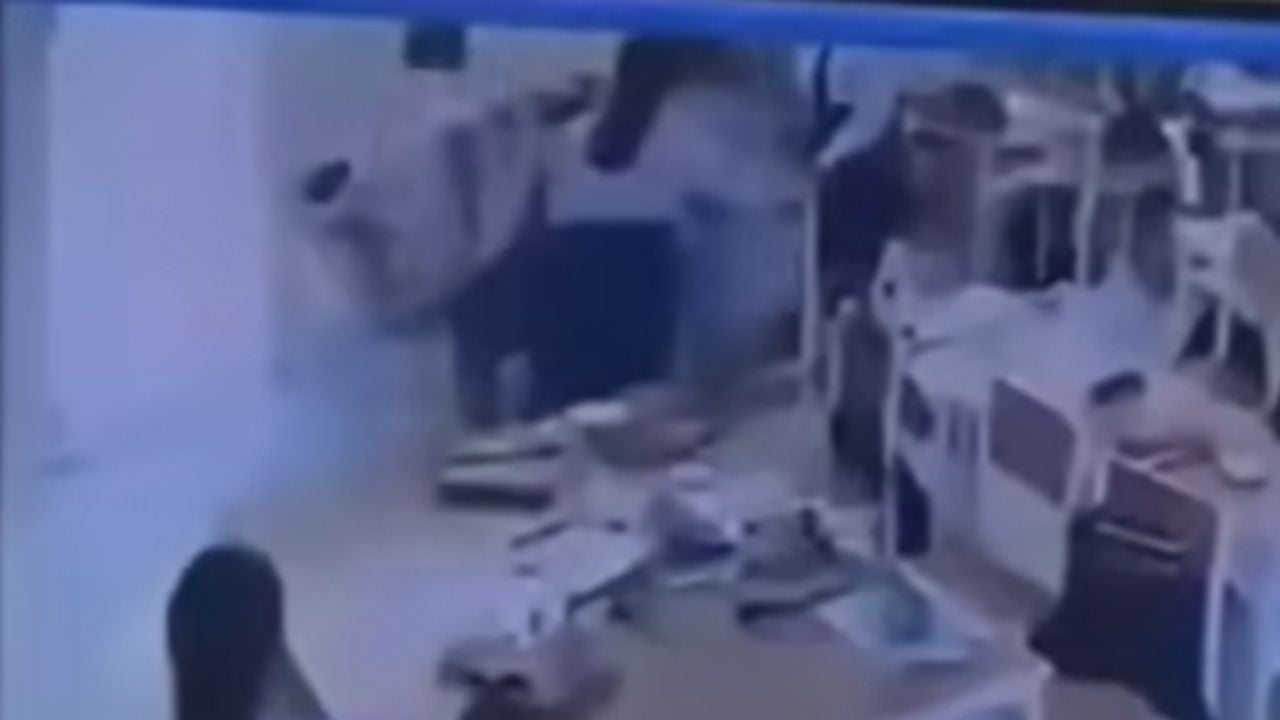 Thai boy assautls teacher after losing exam marks